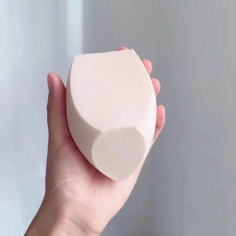 The Jumbo Blending Sponge